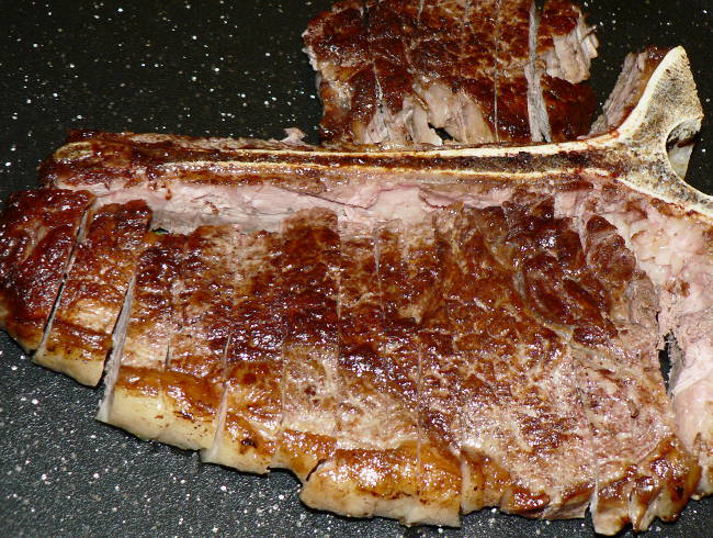https://www.tastygalaxy.com/images/porterhouse-steak-recipe.jpg